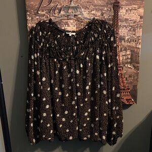 Entro Brown and Black with White Flowers Women's Top Size Large